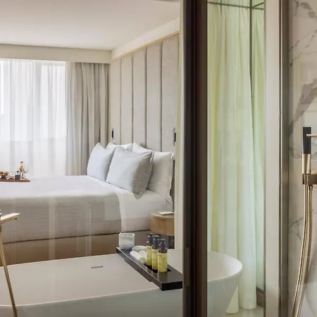 Me By Melia Hotel Lisbon